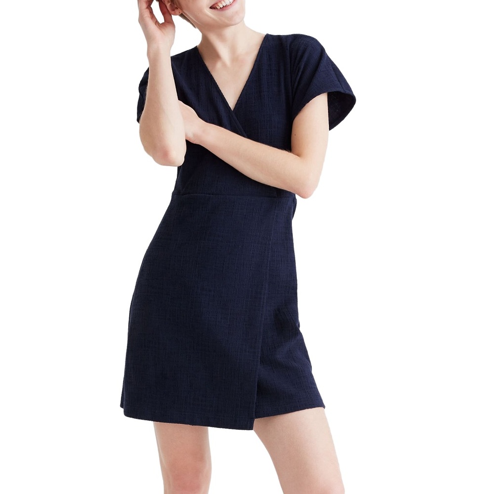 NWT $88 Madewell Cross Front Flutter Sleeve Mini  in Dark Nightfall - size XXS!